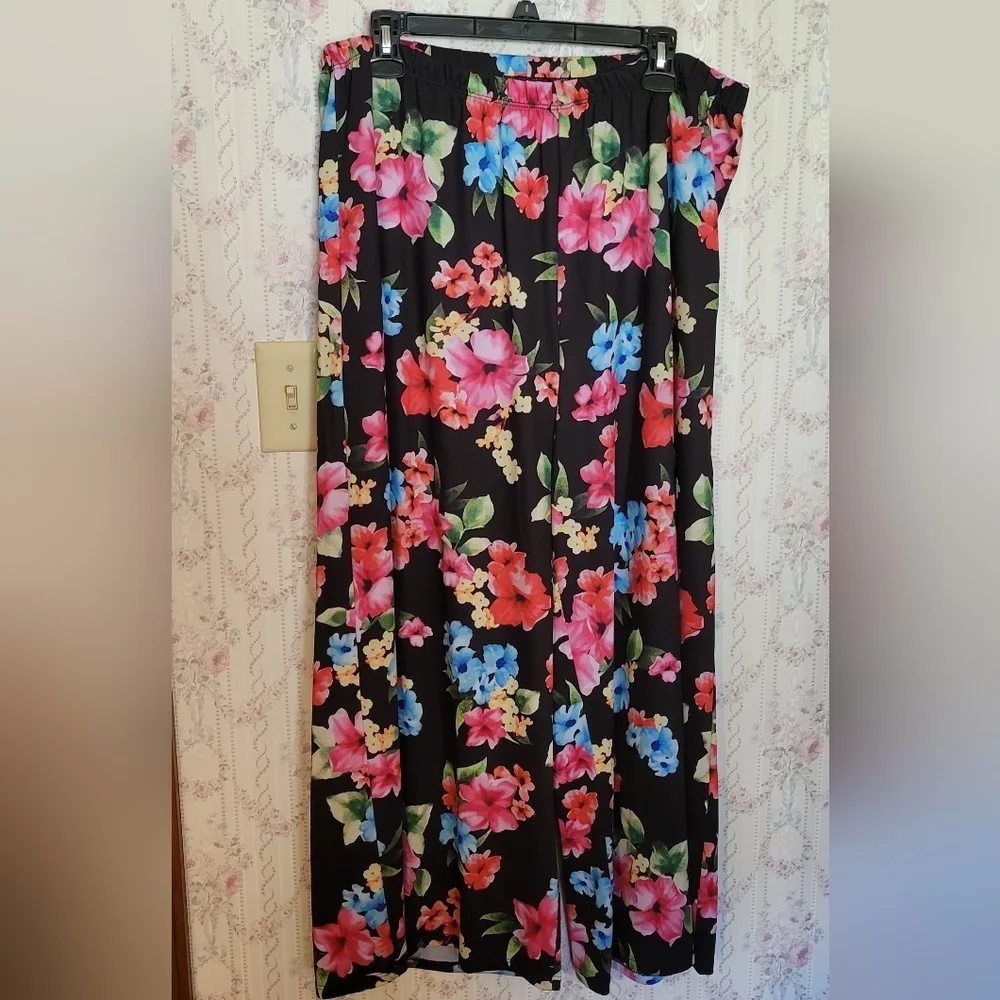 Slinky Brand Black Floral Elastic Waist Pants 1X Wide Leg Ankle Length - Picture 1 of 2
